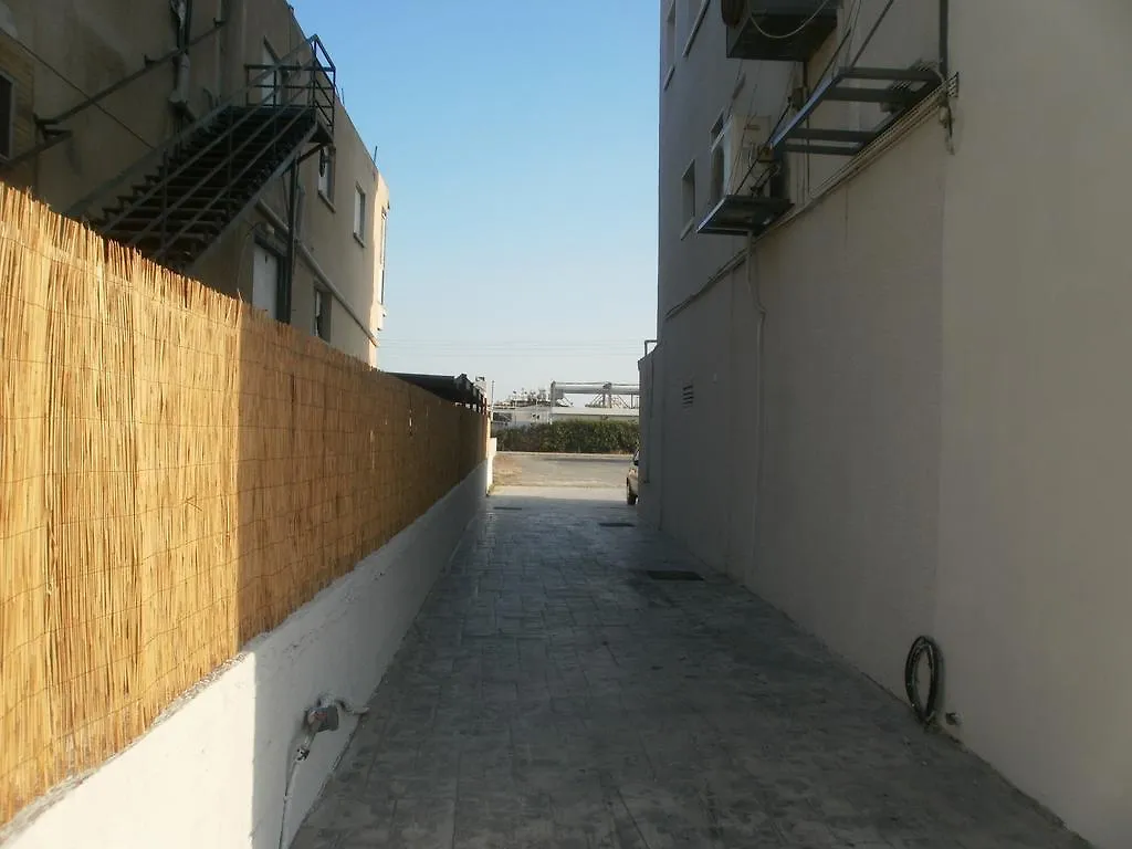 Alora Apartments Larnaca 0*,  Kypr