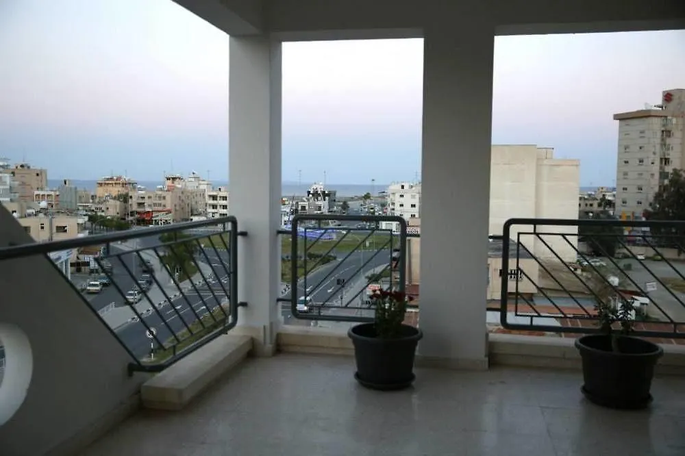 Alora Apartments Larnaca