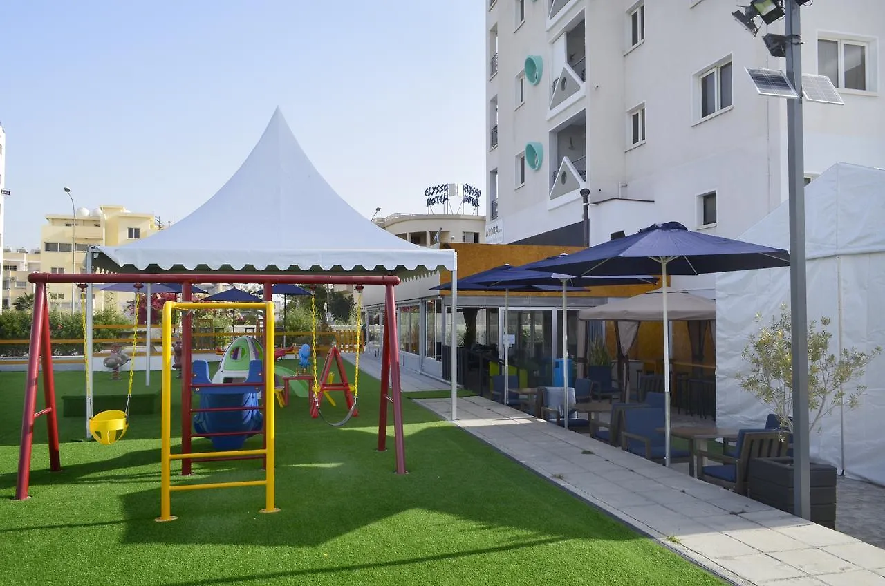 לרנקה Alora Apartments