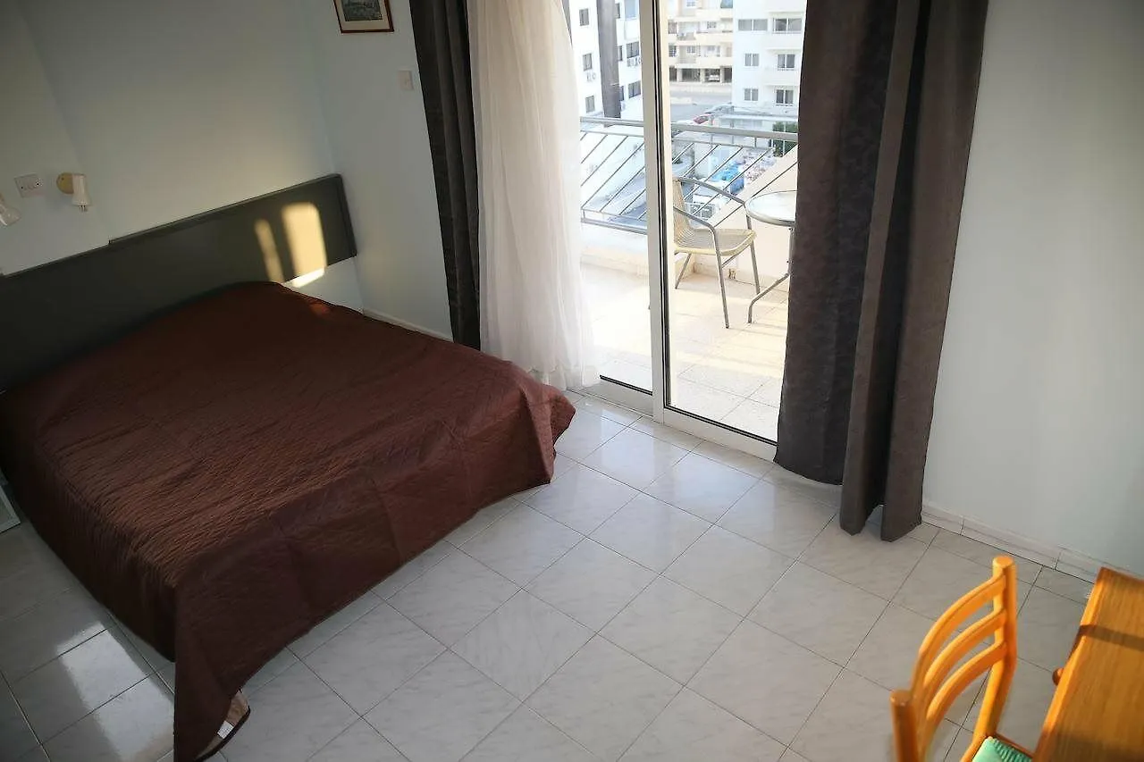 Alora Apartments Larnaca 0*,  Chypre